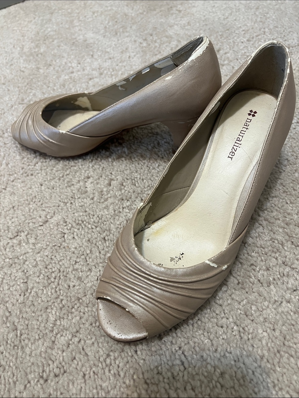 Naturalizer Gold Short Heels